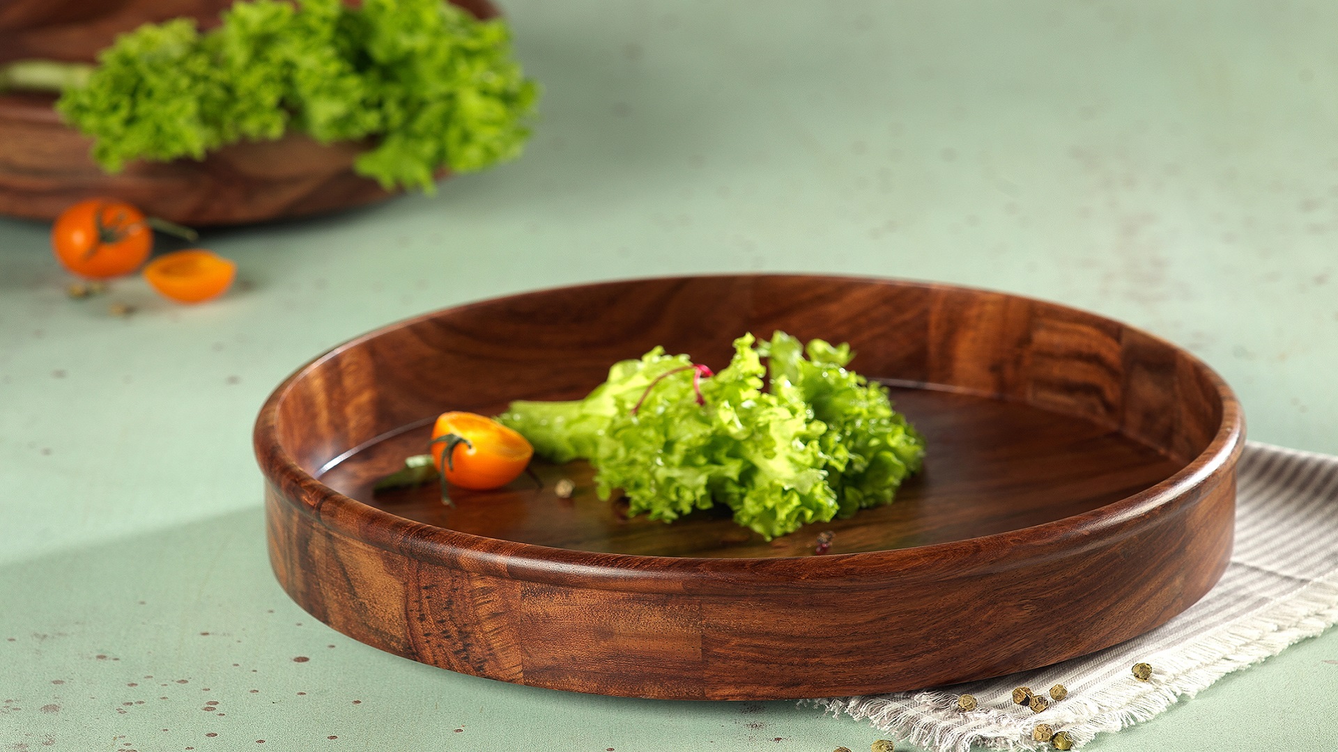 Salad Bowls Available