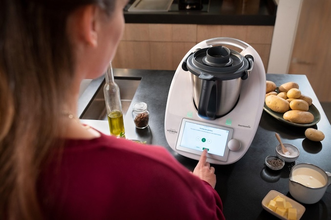 Your Cooking with These Smart Kitchen Gadgets